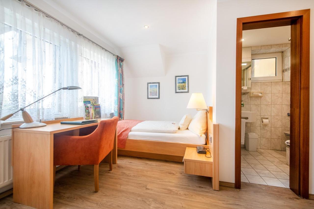Waldesblick, Hotel-Restaurant Lahr  Bilik gambar